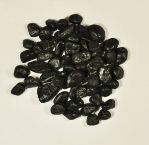 Żwirek kolorowy czarny 2,5cm, 1kg